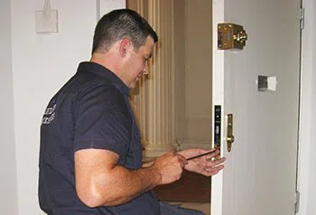 Logan Locksmith Shop Bronx, NY 718-304-2938 - Expert-20Locksmith
